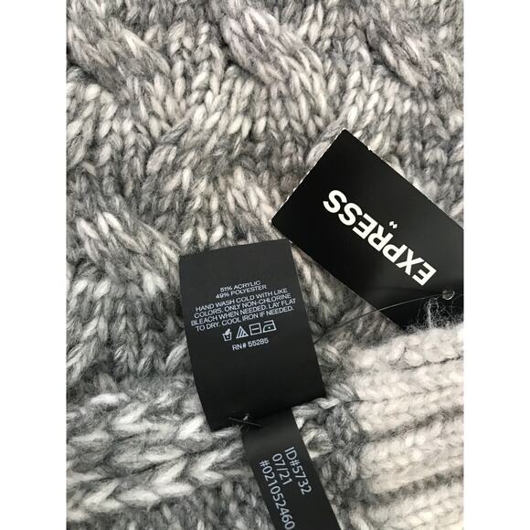 (O) Express Women's Winter Scarf Gray Lot of 2 - Picture 5 of 7